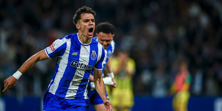 Gabri Veiga, campeón en Portugal, soñando con volver a su Celta de Vigo