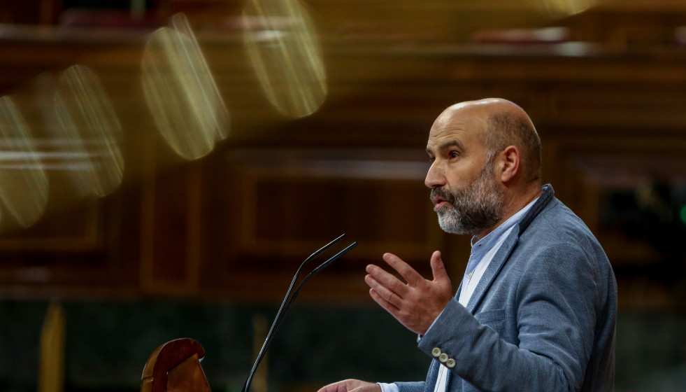 Archivo - El portavoz del BNG en el Congreso, Néstor Rego, interviene durante una sesión plenaria en la Cámara Baja, en Madrid (España), a 30 de noviembre de 2020. El Pleno afronta desde hoy la fa