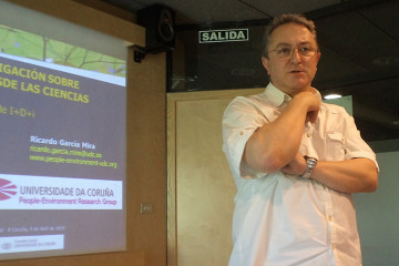 Ricardo García Mira en una imagen de la cátedra Inditex UDC