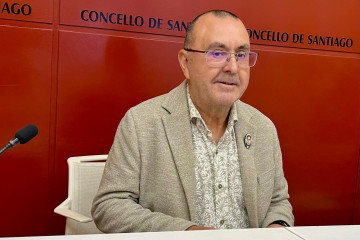 El concejal de Hacienda, Manuel César, en rueda de prensa, a 6 de mayo de 2026.