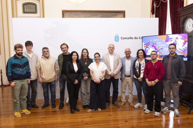 El Ayuntamiento de A Coruña presenta los actos con motivo del Día das Letras Galegas en una rueda de prensa con presencia de la alcaldesa, Inés Rey