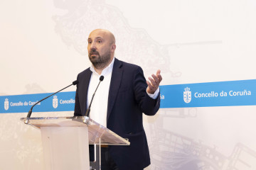 El portavoz del gobierno local de A Coruña, José Manuel Lage, en rueda de prensa