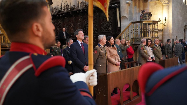 La alcaldesa de Lugo, Elena Candia, en la ofrenda