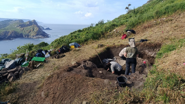 Excavación en las islas Cíes.