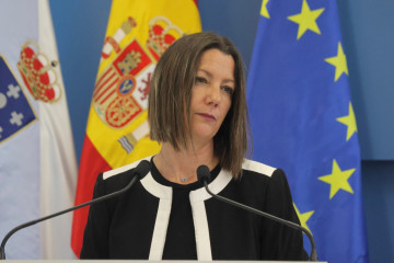 La viceportavoz parlamentaria del PSdeG, Lara Méndez, en rueda de prensa
