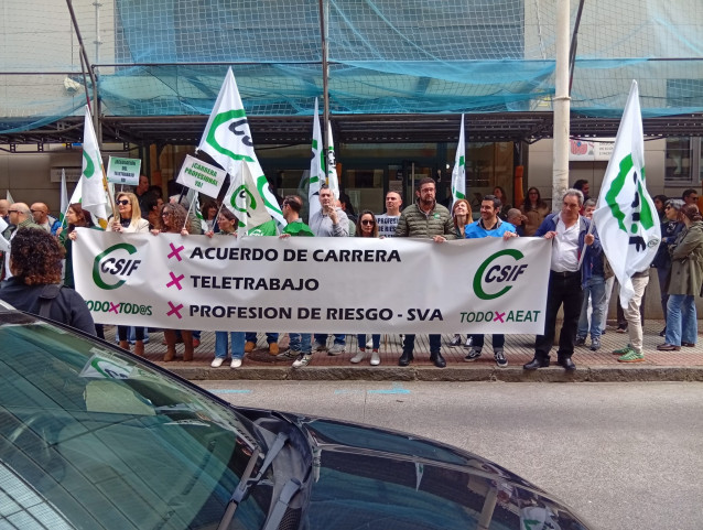 Protesta de CSIF ante la Agencia Tributaria