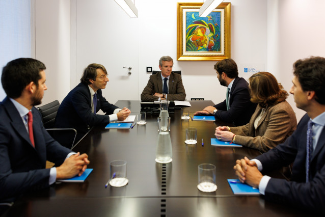 El presidente de la Xunta, Alfonso Rueda, durante la reunión.