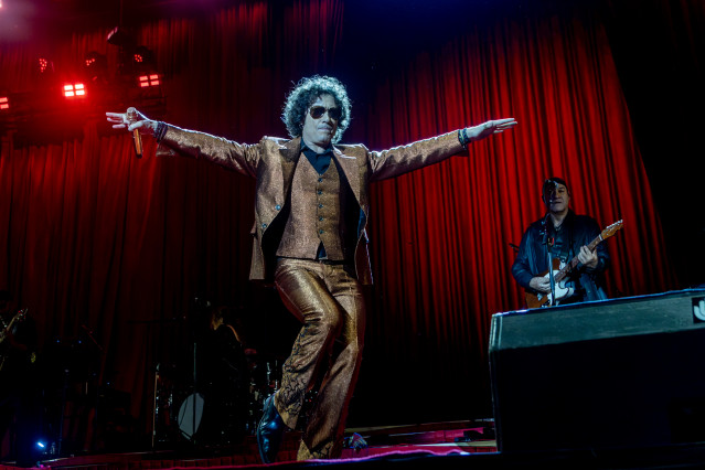 Archivo - El cantante Enrique Bunbury