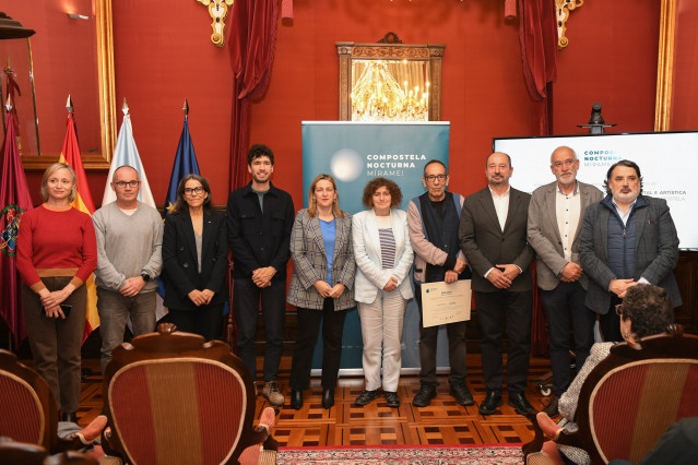 Entrega del premio del Concurso Internacional de Iluminación Ornamental e Artística del entorno monumental de la Catedral de Santiago