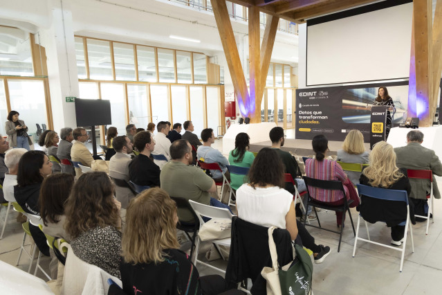 La alcaldesa de A Coruña, Inés Rey, interviene en el evento Edint Data Day
