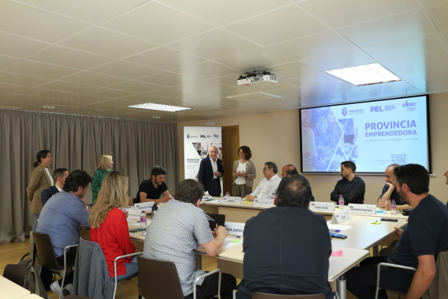 La Diputación de A Coruña promueve unas mesas sectoriales sobre oportunidades de negocio