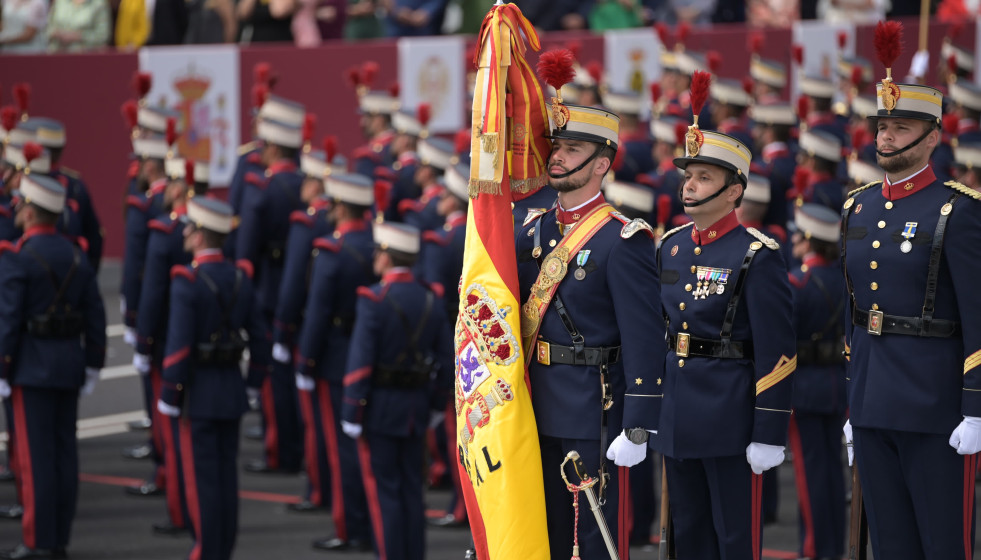 Archivo - Desfile del Día de las Fuerzas Armadas 2025, a 7 de junio de 2025, en Santa Cruz de Tenerife, Tenerife, Canarias (España).