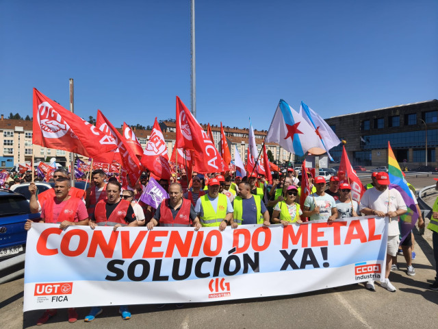 Inicio de la manifestación del metal en Santiago