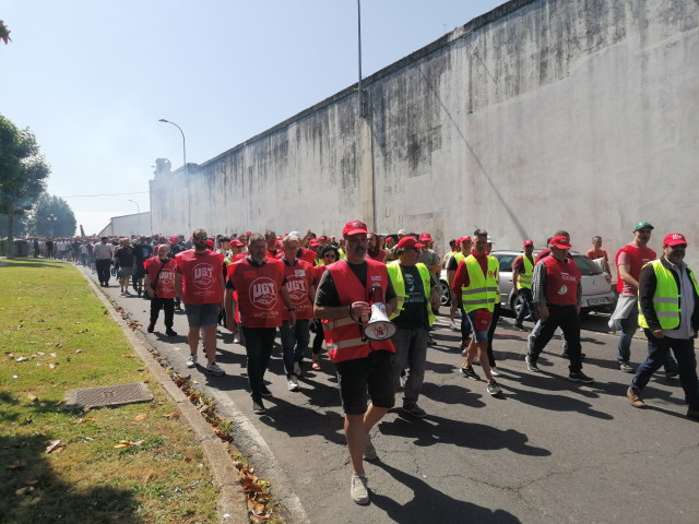 La huelga del metal en A Coruña paraliza astilleros de la ría de Ferrol con un seguimiento 