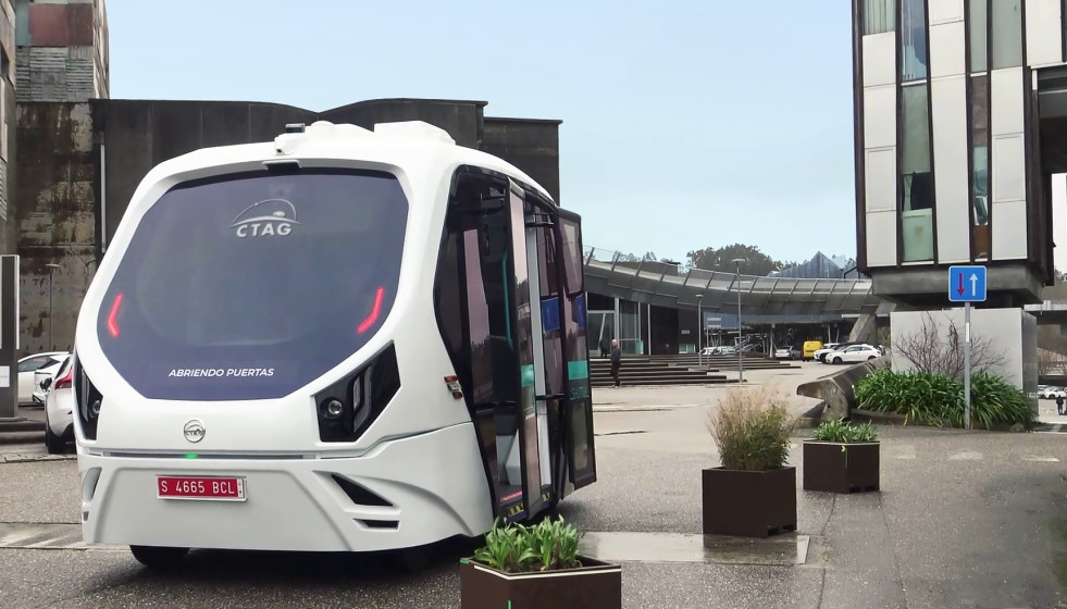 Shuttle autónomo 100% eléctrico desarrollado por el Centro Tecnológico de Automoción de Galicia (CTAG).