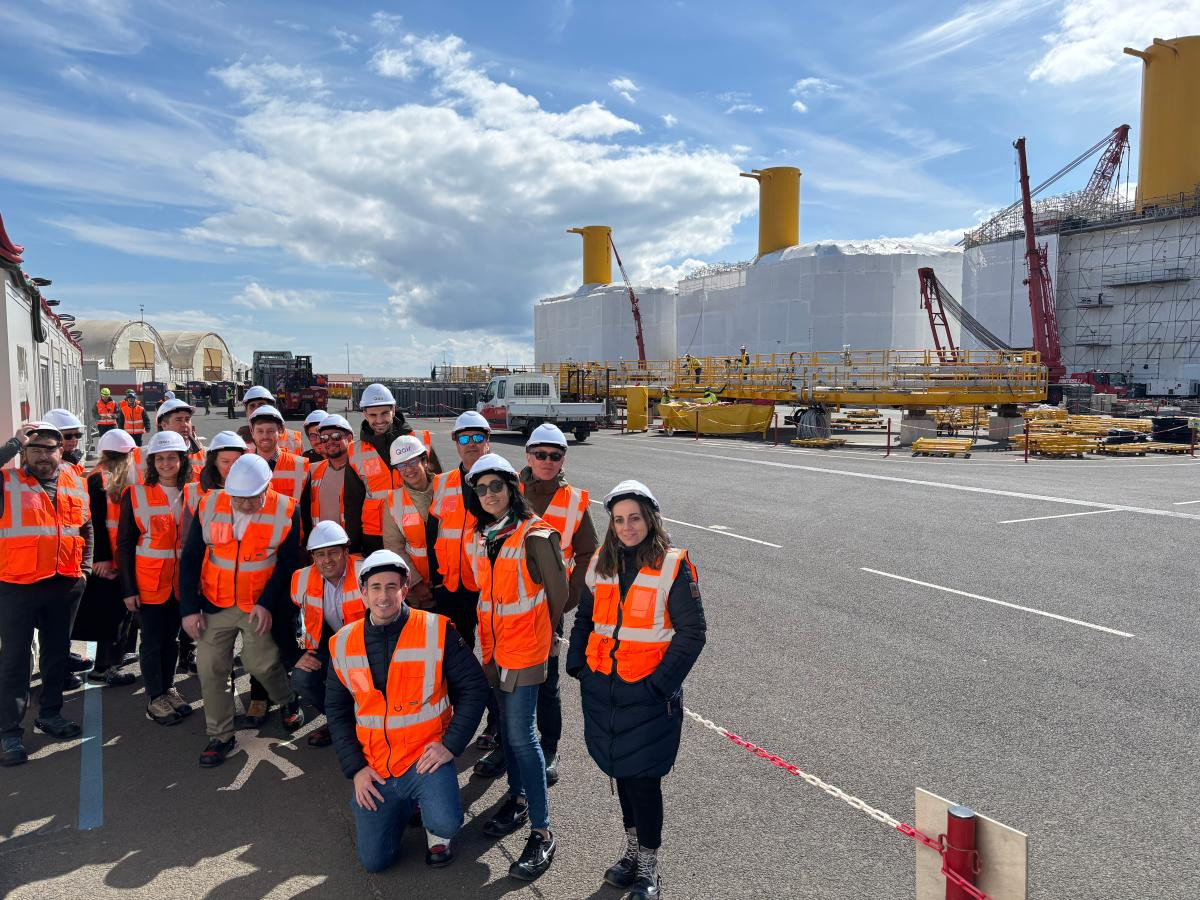 El director xeneral de Planificaciu00f3n Enerxu00e9tica e Minas, Pablo Fernu00e1ndez Vila en una vista a Qair en Francia
