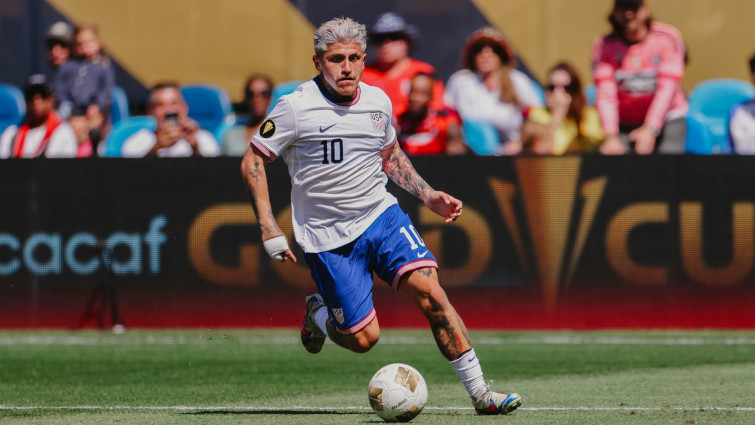 La gran y discutida ausencia de Estados Unidos en su Mundial es el gran tapado en los fichajes del Celta de Vigo