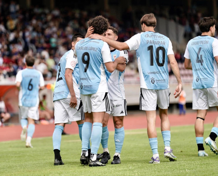 El Compostela se complica la vida ante el Arteixo (2-1)