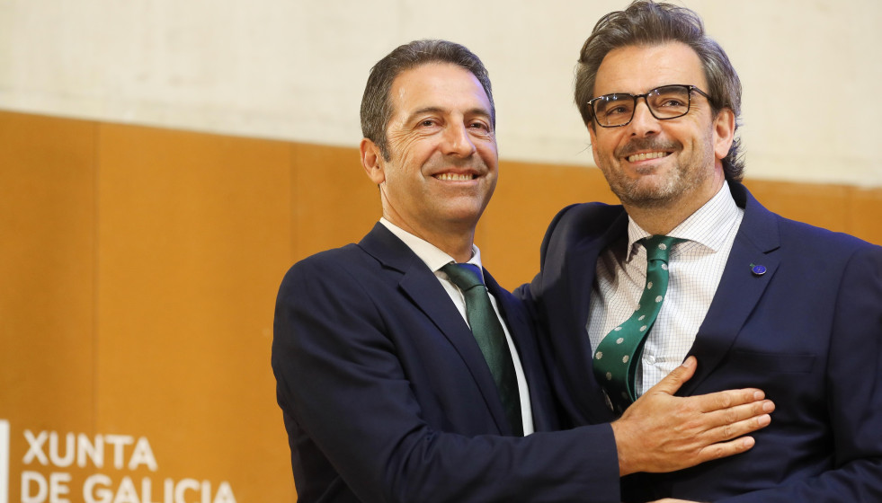 Villares y Calvo durante la toma de posesión del exconselleiro como delegado de la Xunta en Lugo.