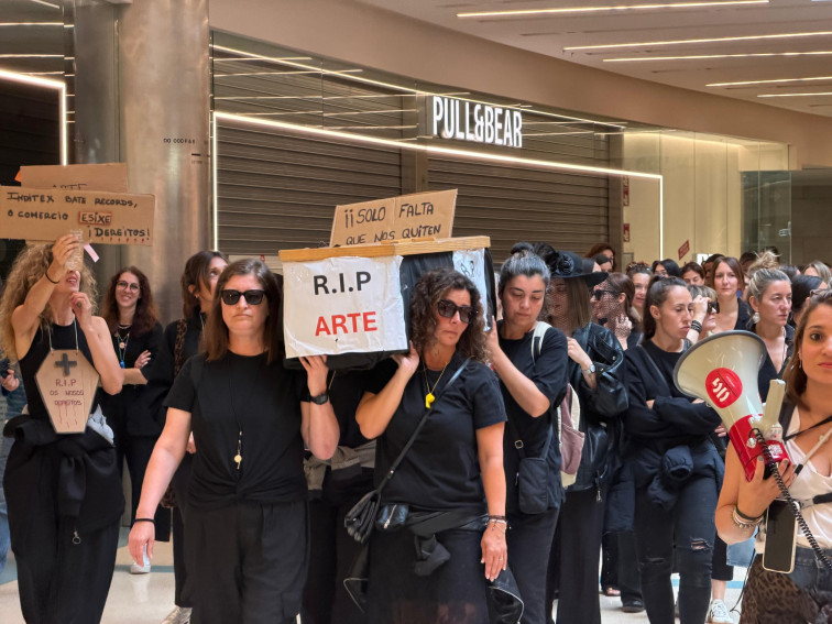 Trabajadoras del comercio textil en huelga contra el convenio de ARTE denuncian la 
