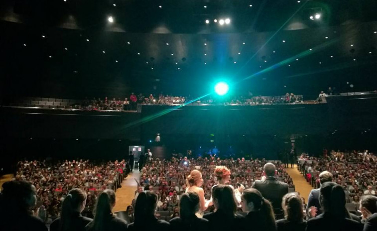 ​La Gala contra el Cáncer llenó por cuarto año el Auditorio de Ourense