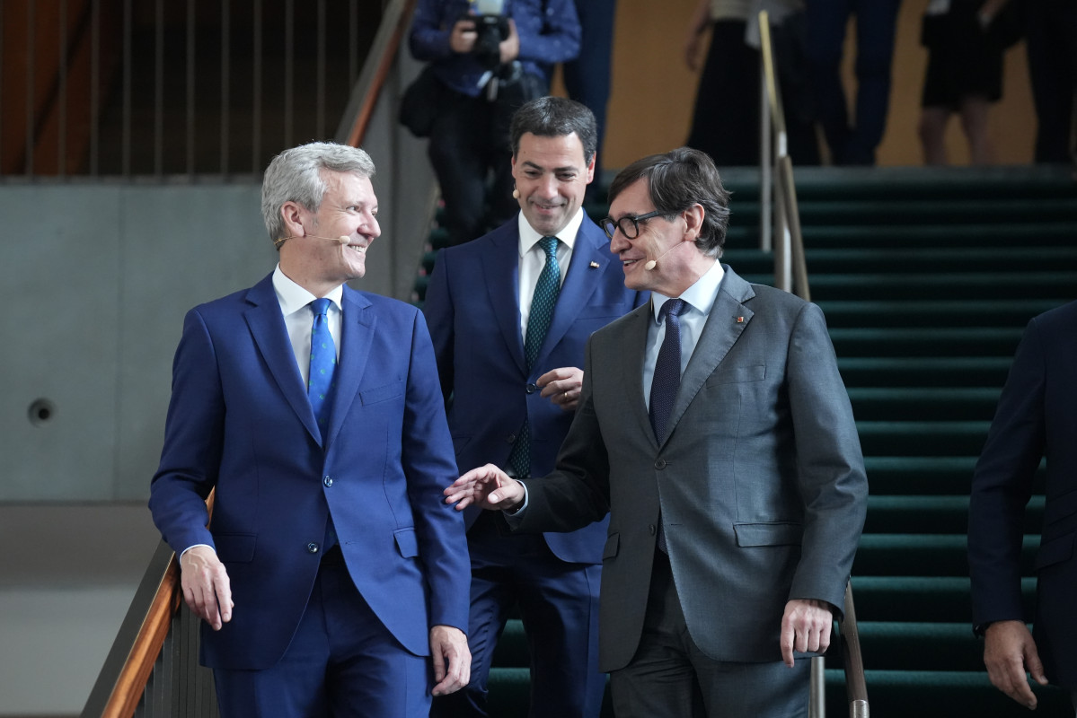 EuropaPress 7566642 presidente generalitat salvador illa lehendakari imanol pradales presidente