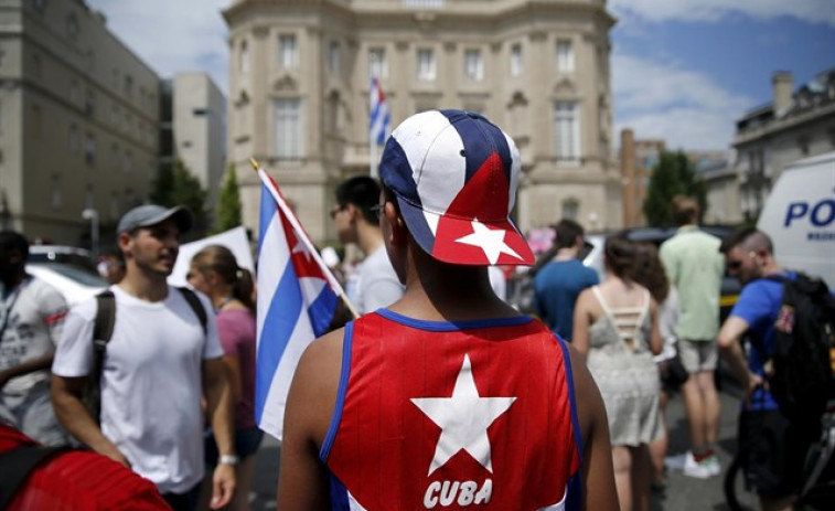 ​Cubanos en Galicia y gallegos en Cuba dan por hecho que la isla seguirá con su apertura