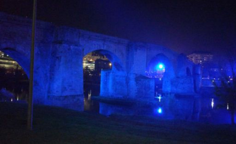 FOTOGALERÍA: A Ponte Romana de Ourense loce traxe novo