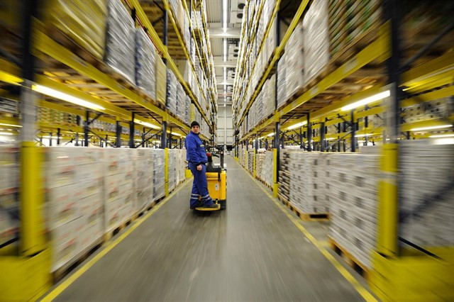 ​El coste laboral por trabajador y mes se sitúa en 2.213,59 euros en Galicia