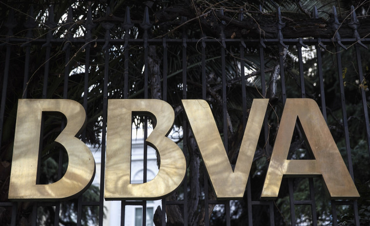 BBVA pechará 132 oficinas en España, 6 delas en Galicia