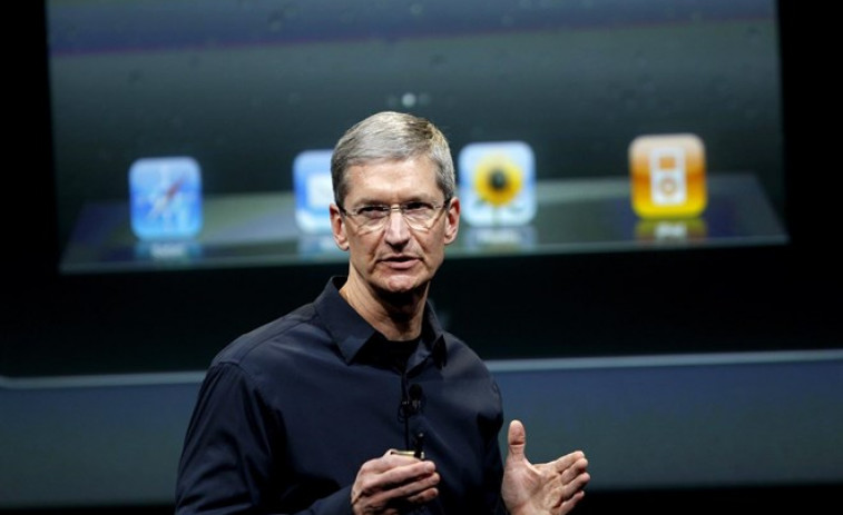 ​Apple baixa o soldo a Tim Cook e aos seus altos directivos por non cumprir obxectivos