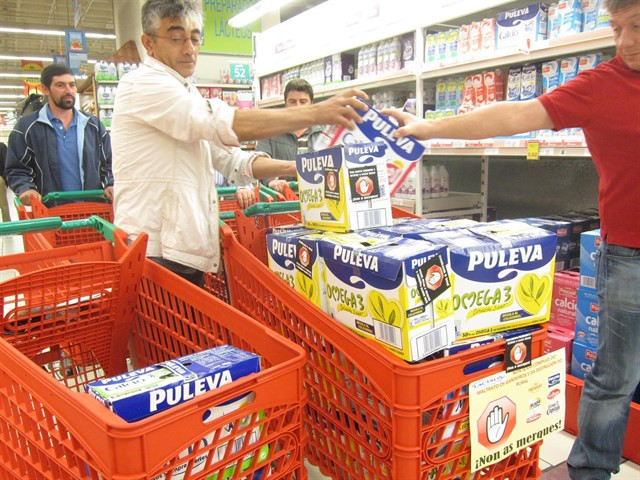 Lactalis pide que el Ministerio de Agricultura medie en su caso con UU.AA.