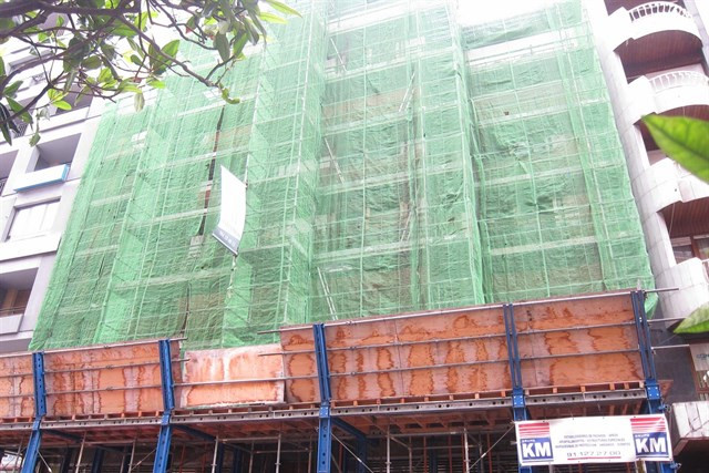 Muere un operario de 55 años en Lugo al caerse de un andamio