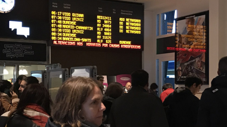 Viajeros ruegan ajustar 