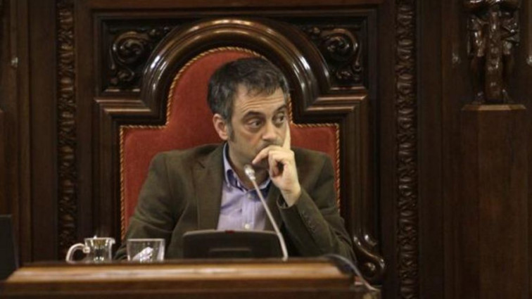 Ferreiro pierde la cuestión de confianza