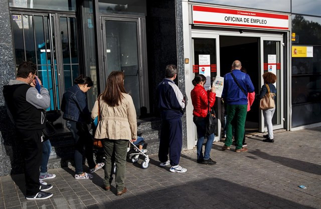 El coronavirus se nota en las oficinas de empleo gallegas con 8.252 parados más en marzo