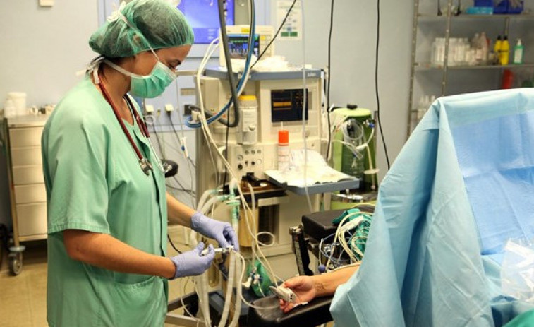 Siete hospitales gallegos contarán con 22 nuevos equipos de anestesia