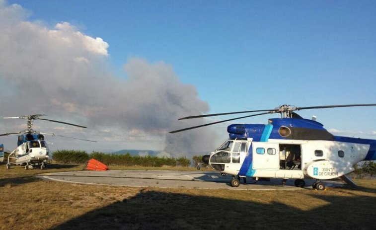 Declarados dos incendios forestales en Quiroga y Ferrol