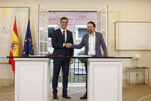 PSOE y Pomedos firma un acuerdo para los Presupuestos 2019. Eduardo Parra