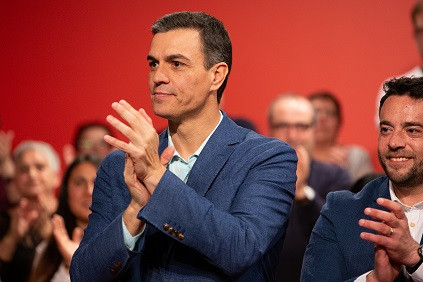 Pedro sánchez en badalona