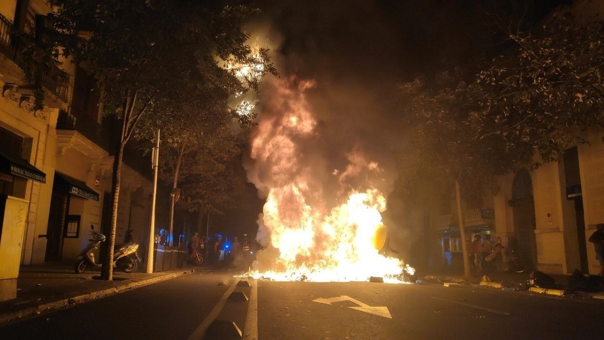 Disturbios en Barcelona tras la sentencia del proces