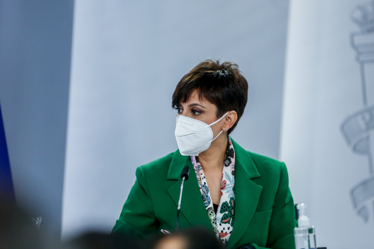 La ministra de Política Territorial y portavoz del Gobierno, Isabel Rodríguez, comparece en una rueda de prensa posterior al Consejo de Ministros, en el Complejo de la Moncloa, a 23 de diciembre de 