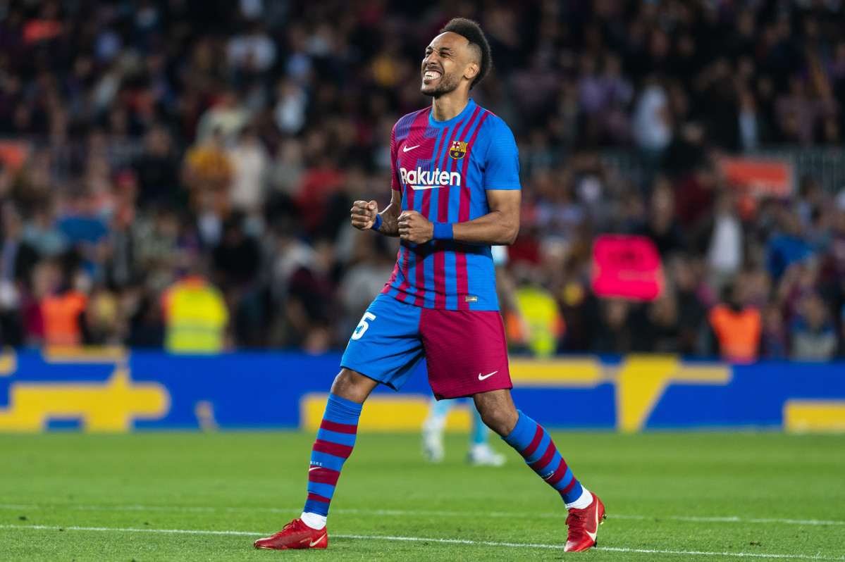 EuropaPress 4442126 10 may 2022 spain barcelona barcelonas pierre emerick aubameyang celebrates (1)