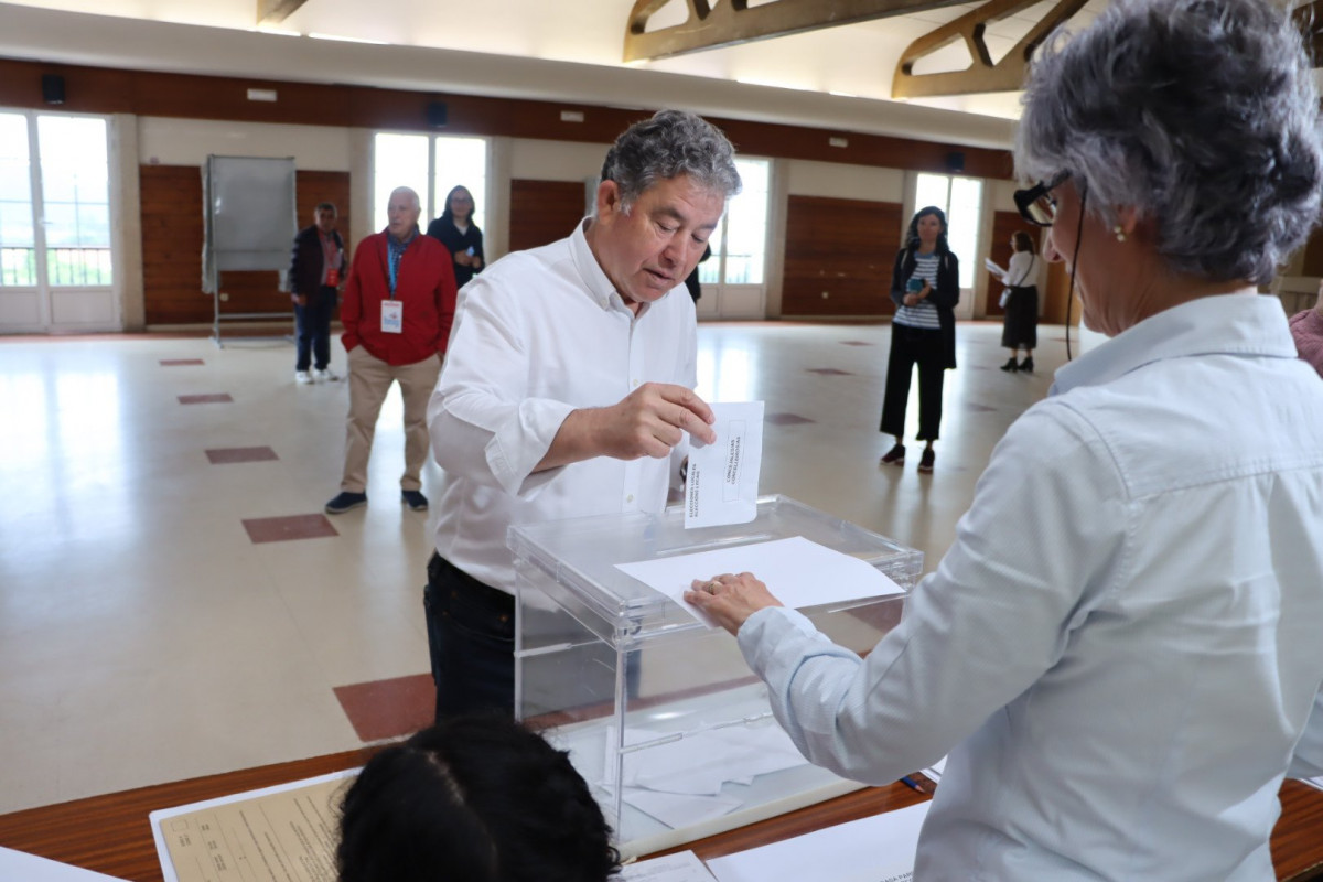 Miguel Anxo Fernu00e1ndez Lores