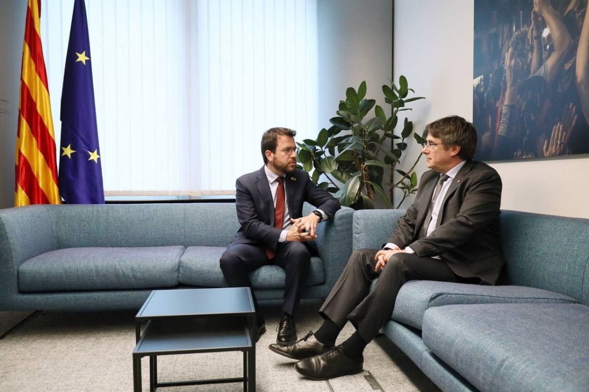 EuropaPress 4458272 presidente generalitat pere aragones reune expresidente carles puigdemont